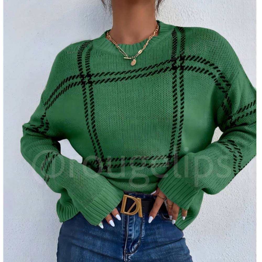 Grid Plaid Pattern Green Knit Crew Neck Pullover Sweater